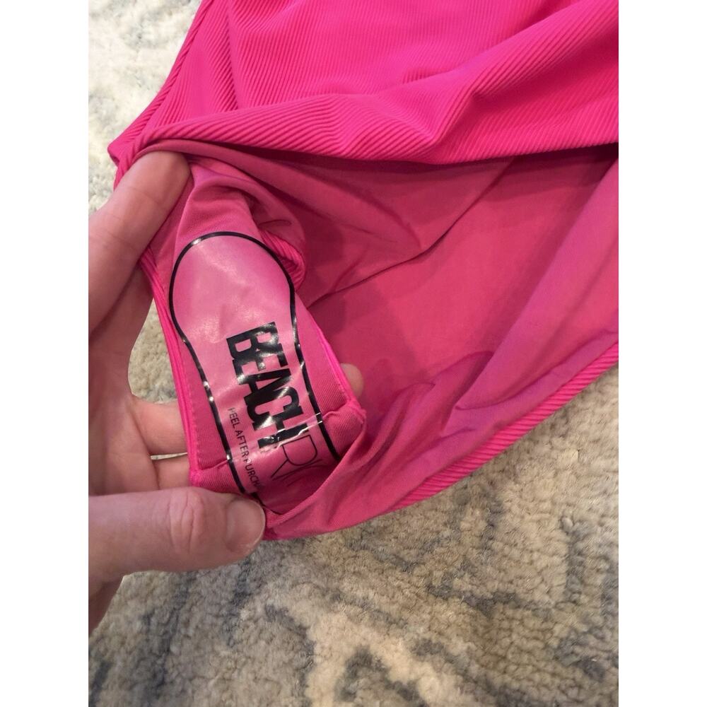 Beach Riot Annalisa Textured One-Piece Swimsuit Beach Riot Raspberry - Picture 7 of 16
